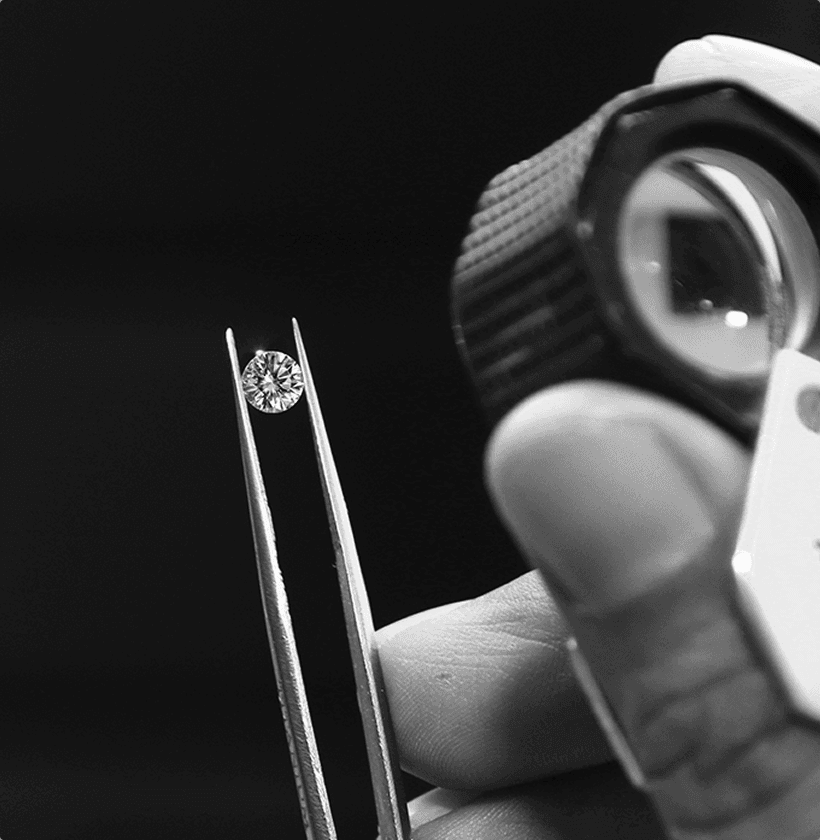 Diamond inspection with loupe